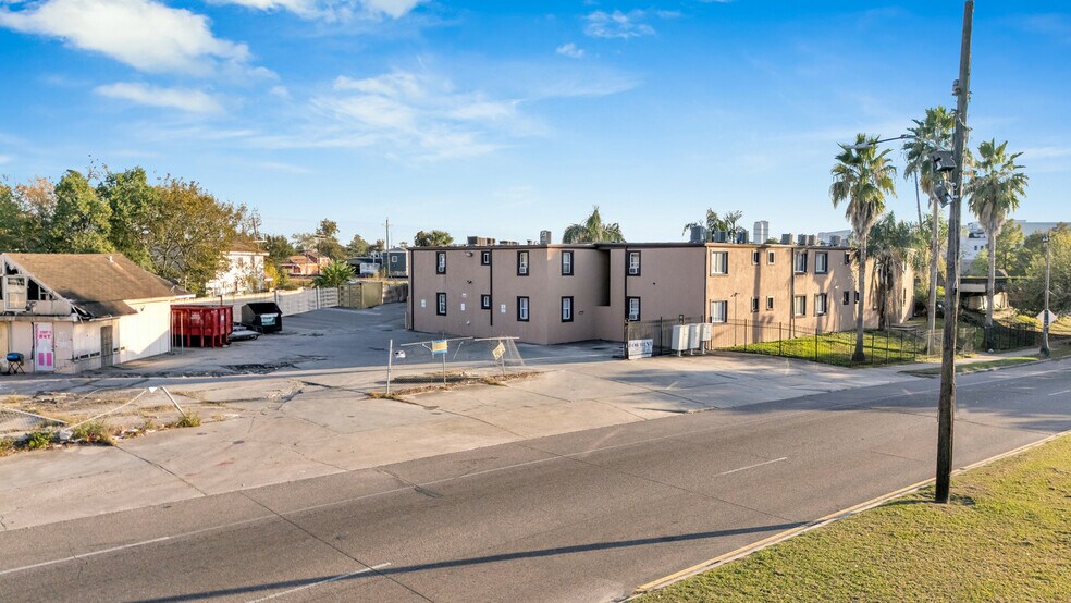 More Photos Of 2300 N Broad St, New Orleans Apartments For Sale
