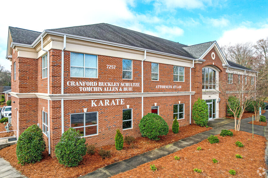 Primary Photo Of 7257 Pineville-Matthews Rd, Charlotte Office For Sale