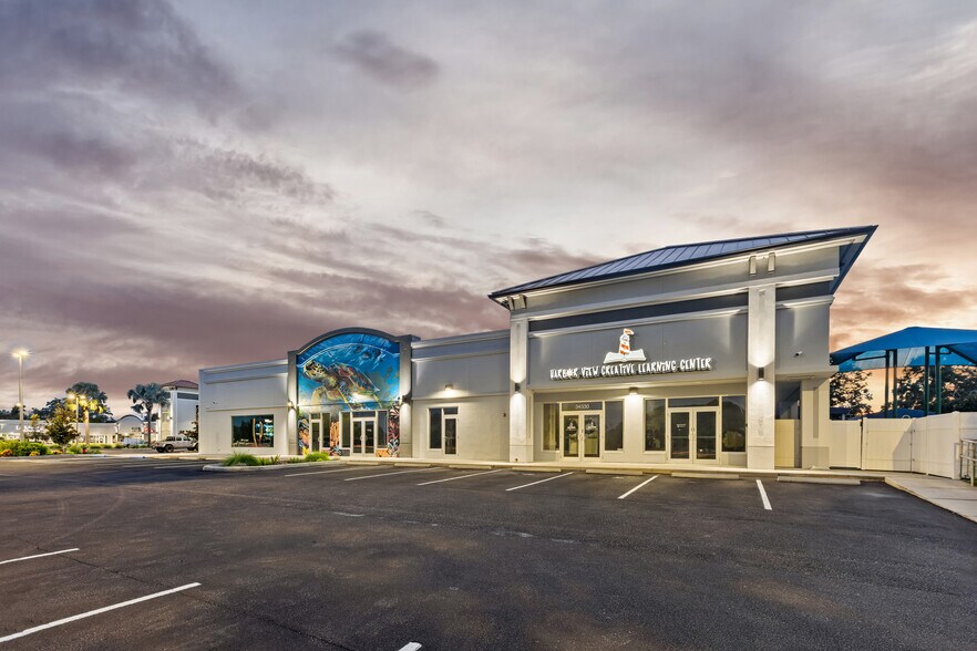 More Photos Of 34200-34340 US Highway 19, Palm Harbor Unknown For Lease