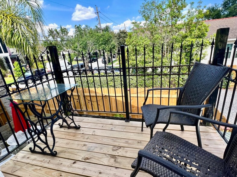 More Photos Of 5537 Canal Blvd, New Orleans Freestanding For Sale