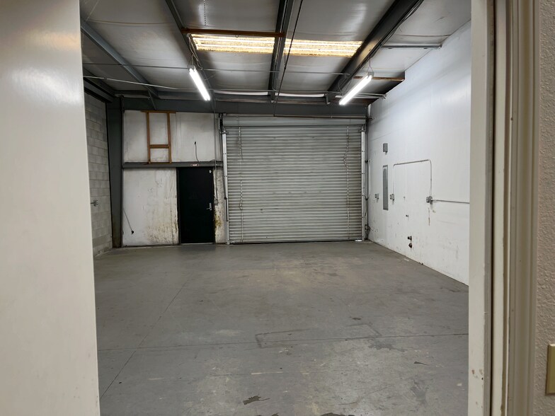 More Photos Of 1224 6th St, Modesto Warehouse For Lease