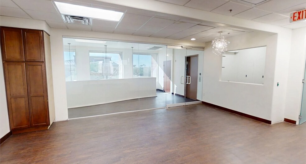 More Photos Of 8937 E Bell Rd, Scottsdale Medical For Sale