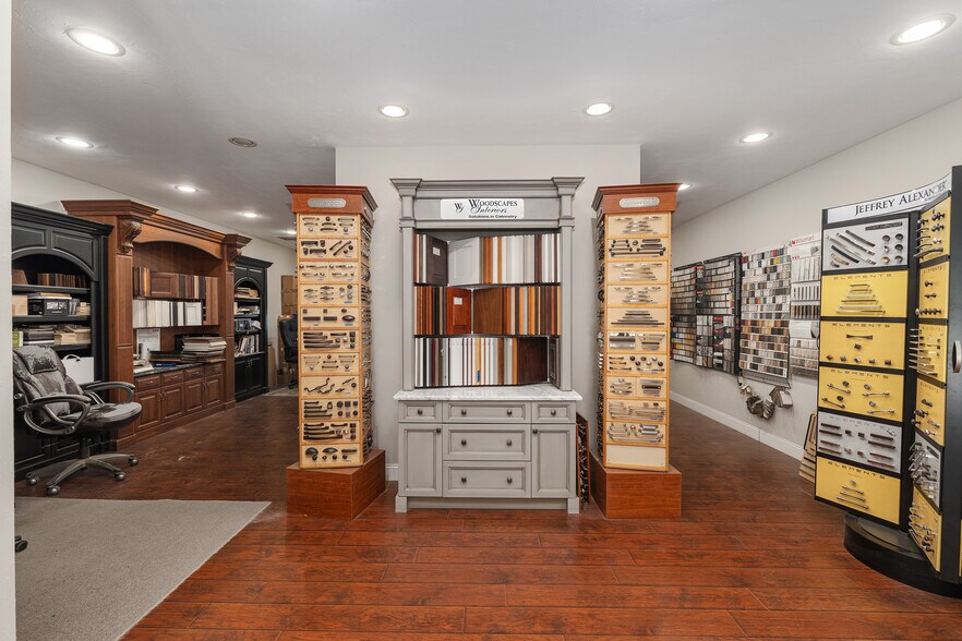 More Photos Of 26509 NW Us-27, High Springs Warehouse For Sale