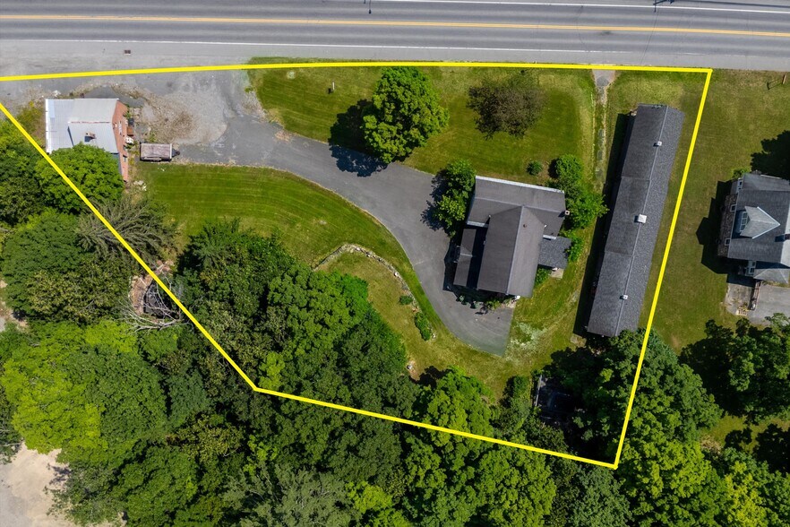 More Photos Of 1053 Wicker St, Ticonderoga Multifamily For Sale
