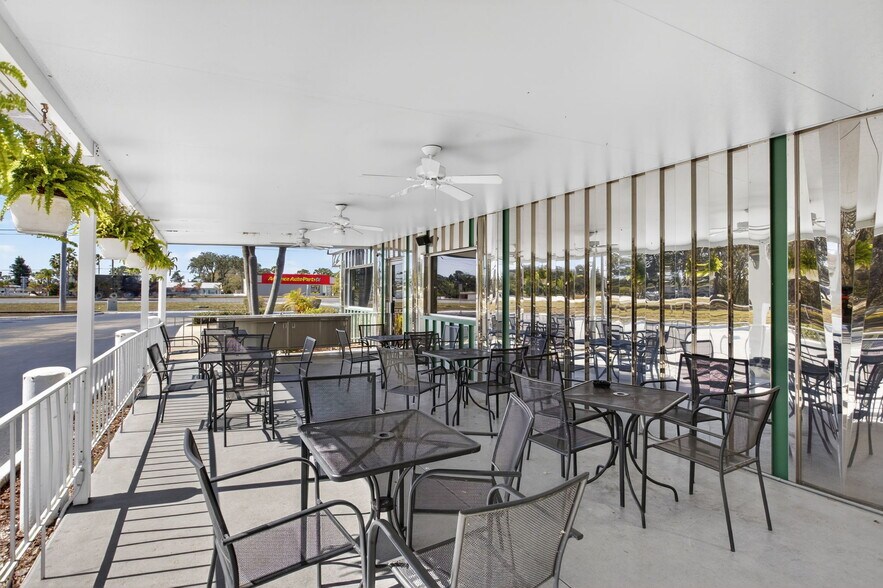 More Photos Of 4040 US Highway 27 S, Sebring Restaurant For Sale
