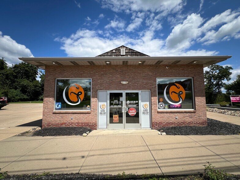 More Photos Of 5536 Steubenville Pike, McKees Rocks Restaurant For Lease