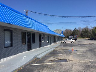More Photos Of 710 N Broad St, Mooresville Unknown For Lease
