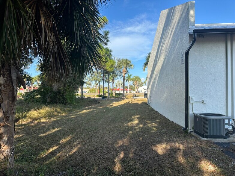 More Photos Of 2841 Tamiami Trl, Port Charlotte Medical For Sale