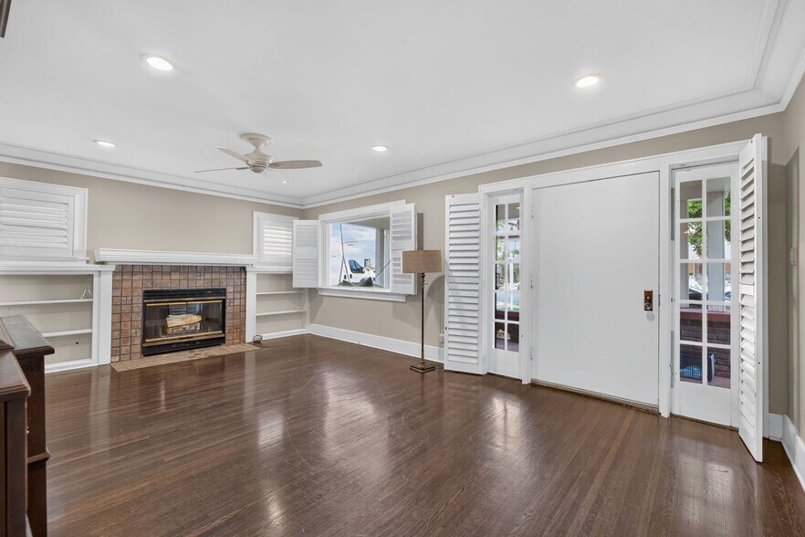More Photos Of 119 S Adams St, Glendale Multifamily For Sale