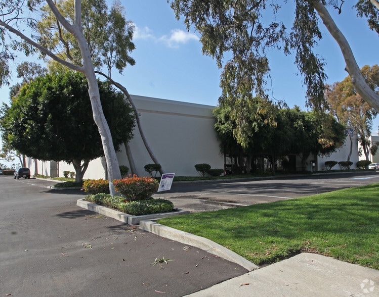 Primary Photo Of 487 Calle San Pablo, Camarillo Warehouse For Lease