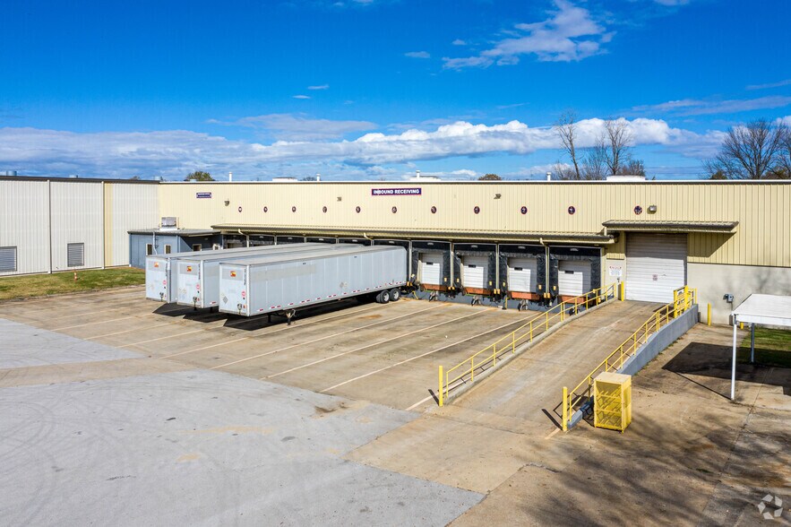More Photos Of 120 Williamette Ln, Bowling Green Warehouse For Lease