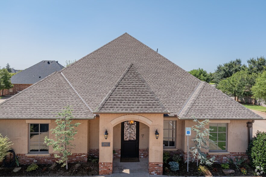 More Photos Of 2917 NW 156th St, Edmond Office Residential For Lease