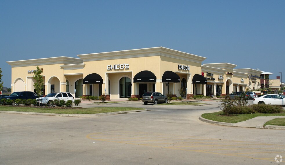 More Photos Of 3195 Dowlen Rd, Beaumont Storefront For Lease