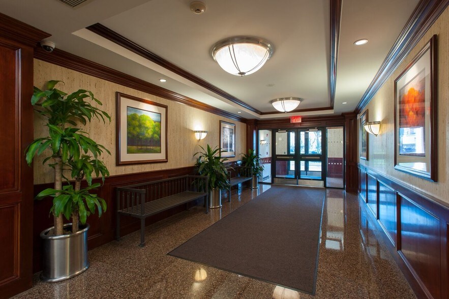 222 Middle Country Rd, Smithtown, NY 11787 Medical Office For Lease