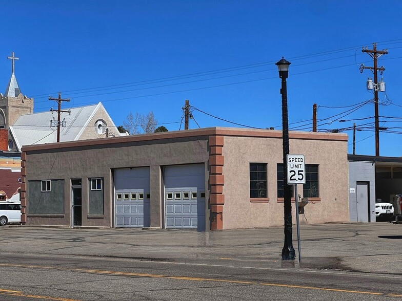 Primary Photo Of 802 Main St, Walsenburg Auto Repair For Sale