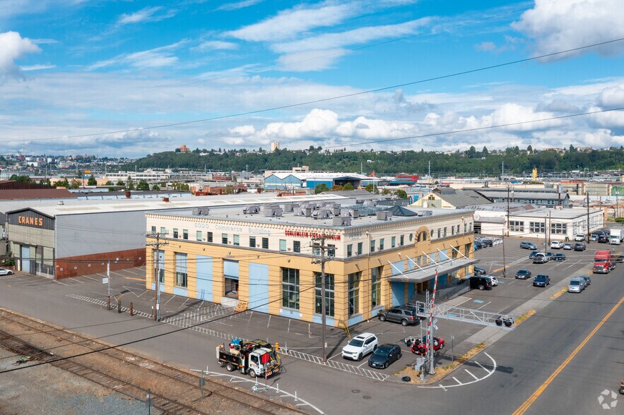 More Photos Of 66 S Hanford St, Seattle Showroom For Lease