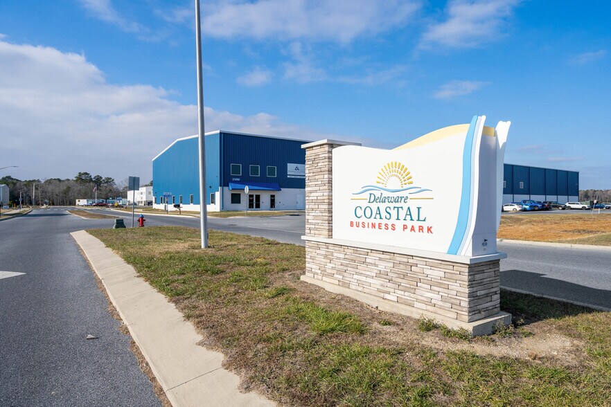 More Photos Of 21646 Baltimore Ave, Georgetown Light Manufacturing For Sale