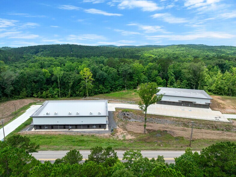 More Photos Of US Highway 259, Broken Bow General Retail For Lease