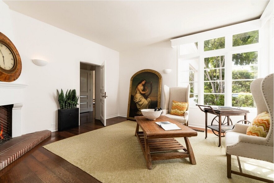 More Photos Of 1600 Santa Barbara St, Santa Barbara Apartments For Sale