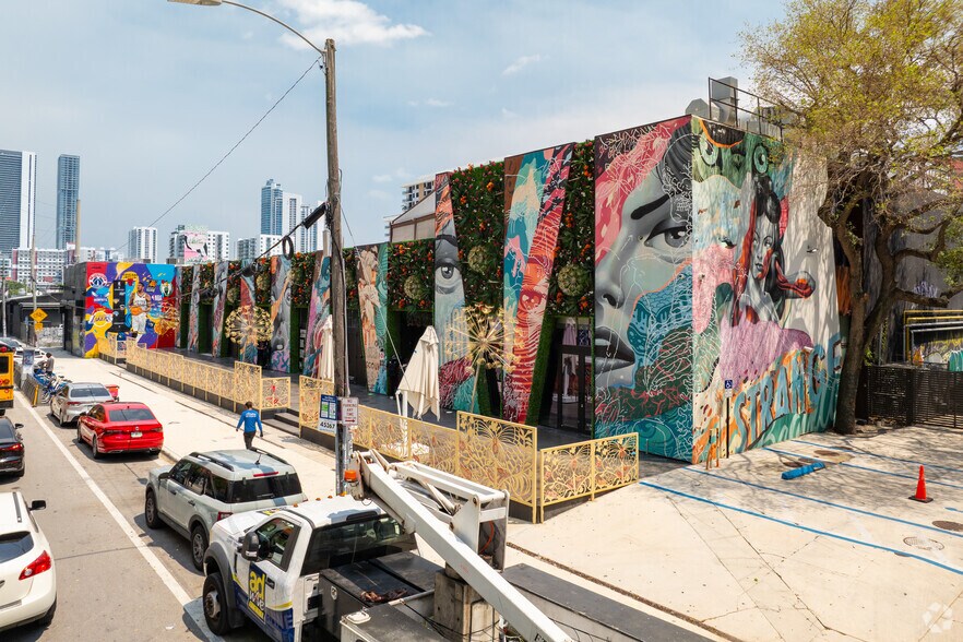 More Photos Of 43-75 NW 23rd St, Miami General Retail For Lease