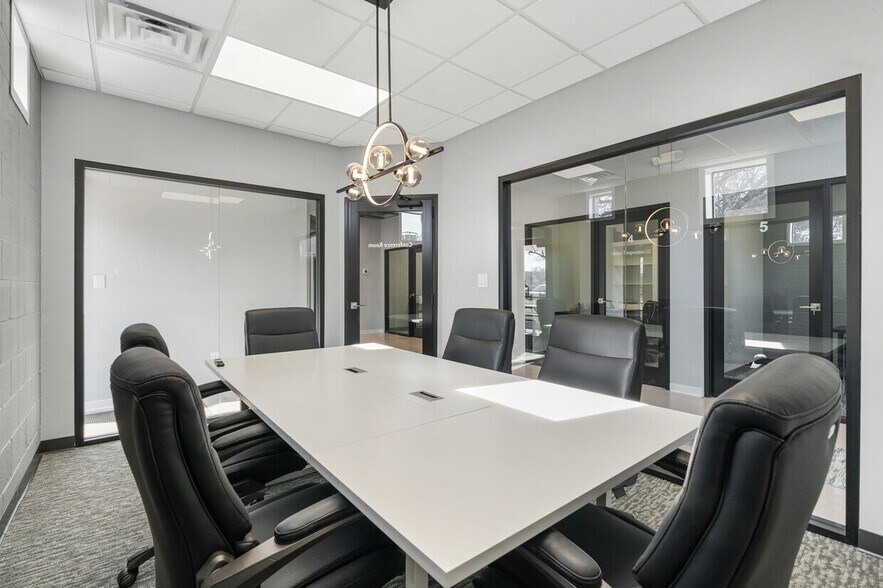 More Photos Of 117 S Main St, Hopewell Coworking Space