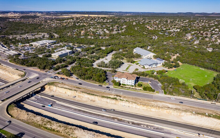 More Photos Of 2511 N Loop 1604, San Antonio Office Residential For Lease
