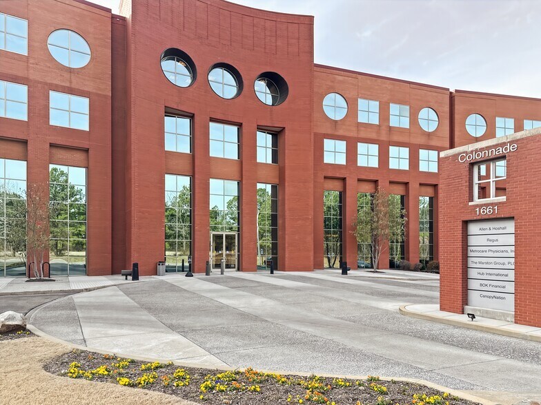 More Photos Of 1661 International Dr, Memphis Coworking Space