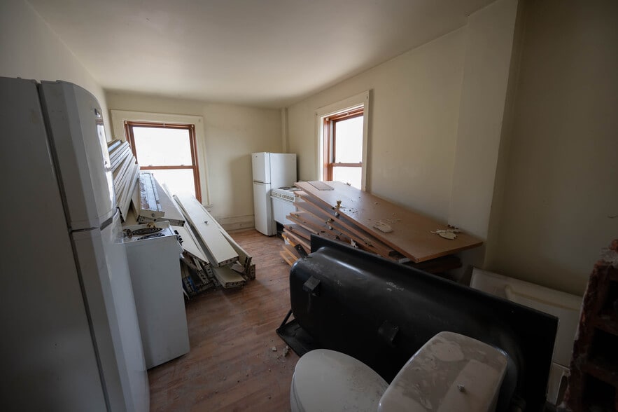 More Photos Of 2-8 W Main St, Little Falls Apartments For Sale