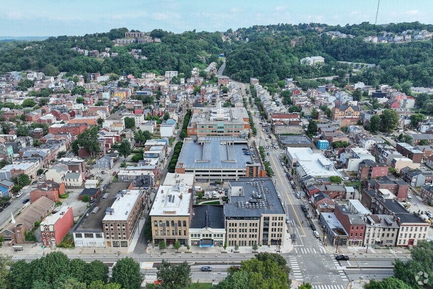 Primary Photo Of 4 W North Ave, Pittsburgh Apartments For Lease
