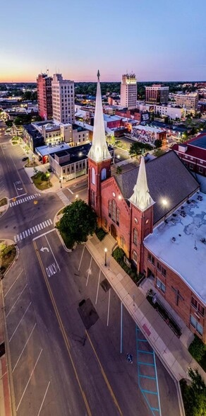 More Photos Of 201 S Jackson St, Jackson Specialty For Sale