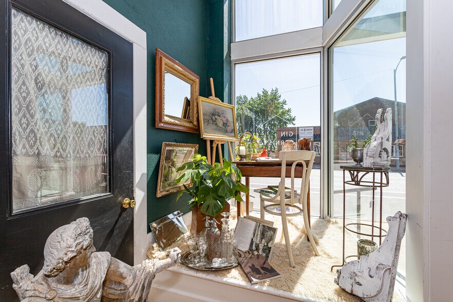 More Photos Of 611 Main St, Jewell Storefront Retail Residential For Sale