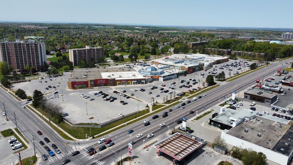 Primary Photo Of 400 Bayfield St, Barrie General Retail For Lease