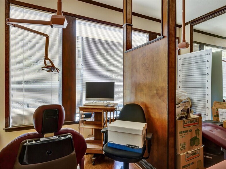 More Photos Of 2250 Union St, San Francisco Storefront Retail Office For Sale