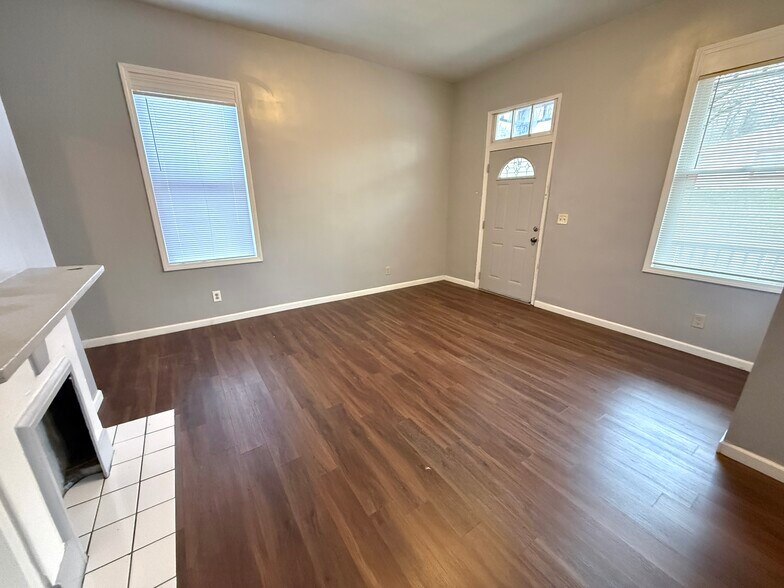 More Photos Of 3316 Glenway Ave, Cincinnati Storefront Retail Residential For Sale