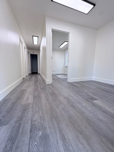 More Photos Of 3501-3511 SE Milwaukie Ave, Portland Office For Sale
