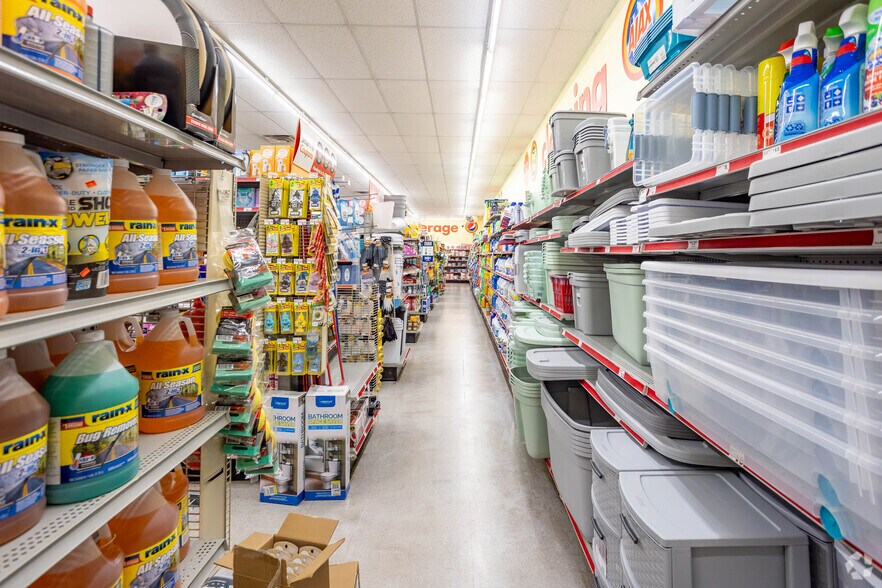 More Photos Of 45 8th St, Midland General Retail For Sale