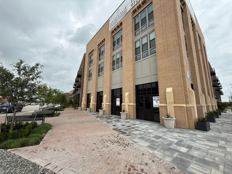 More Photos Of 200 N McDonald St, McKinney Storefront Retail Office For Lease