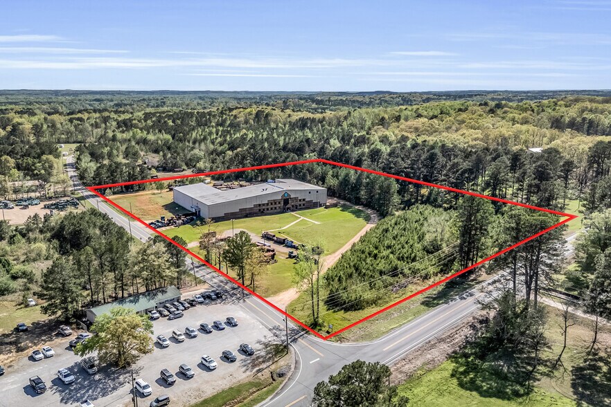 More Photos Of 8384 Highway 18, Vernon Flex For Sale