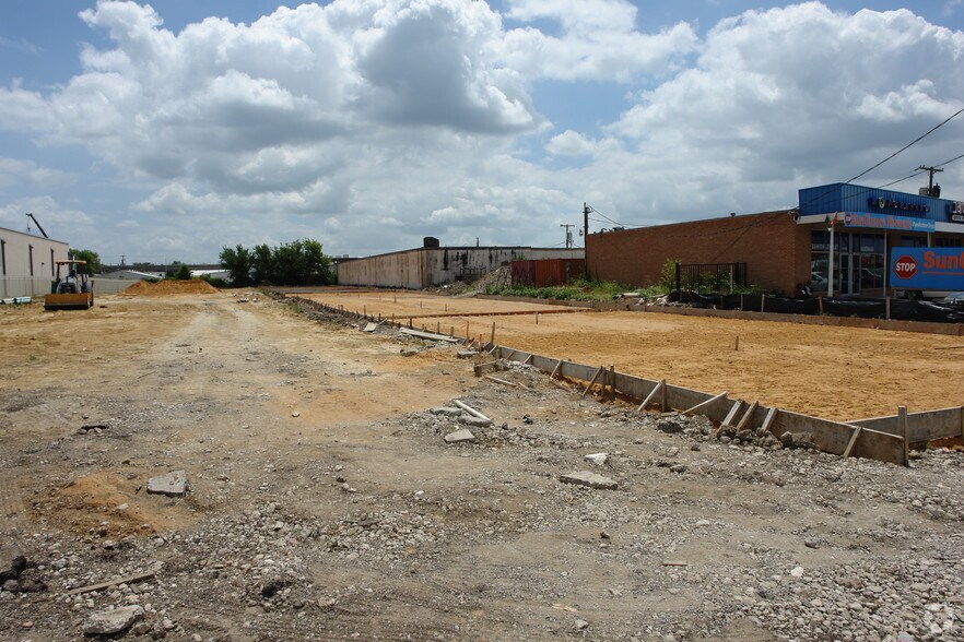 More Photos Of 11456 Harry Hines Blvd, Dallas Freestanding For Sale