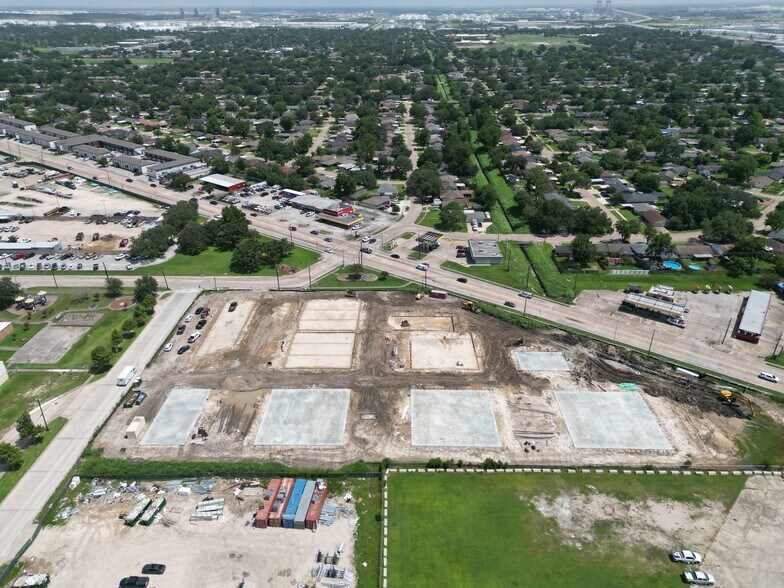 More Photos Of 3386 Red Bluff Rd., Pasadena Unknown For Lease