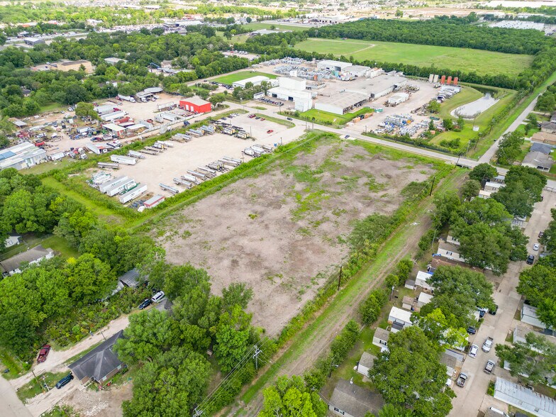 More Photos Of 565 E Anderson Rd, Houston Land For Sale