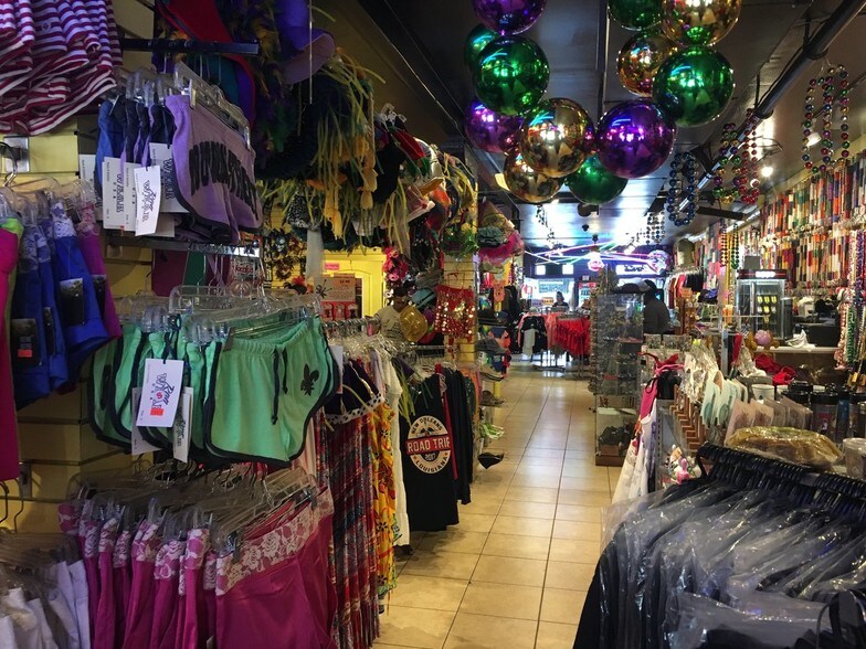 More Photos Of 1128 Decatur St, New Orleans Storefront Retail Residential For Sale