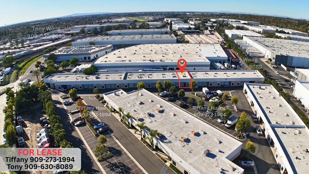 More Photos Of 2007 Raymer Ave, Fullerton Distribution For Lease