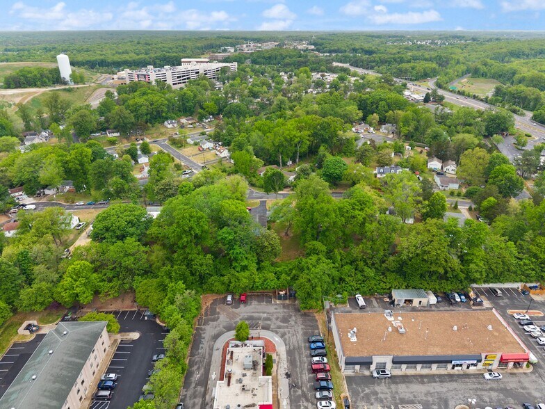 More Photos Of 17423 Wilson St, Dumfries Multifamily For Sale