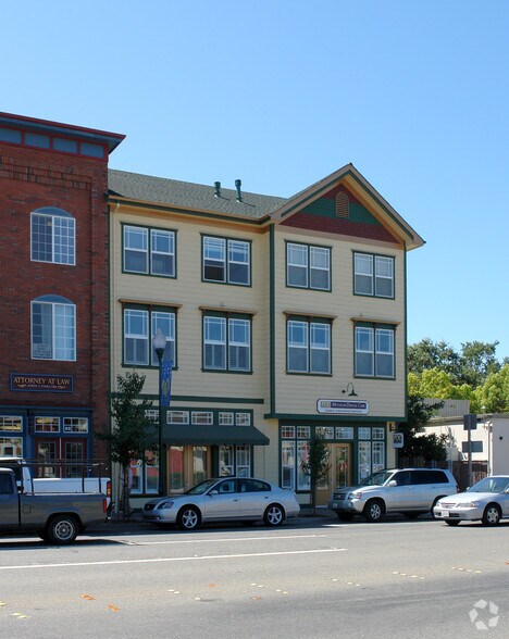 More Photos Of 220 Windsor River Rd, Windsor Apartments For Sale