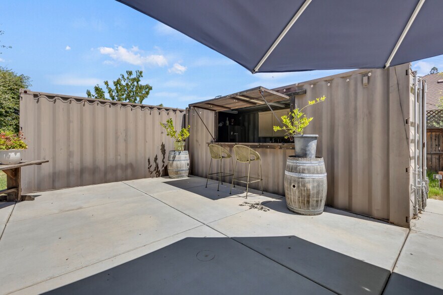 More Photos Of 9455 E Stockton Blvd, Elk Grove Specialty For Sale