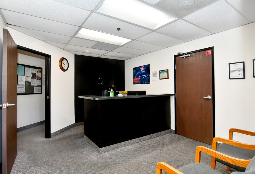 More Photos Of 12170 Tech Center Dr, Poway Manufacturing For Lease