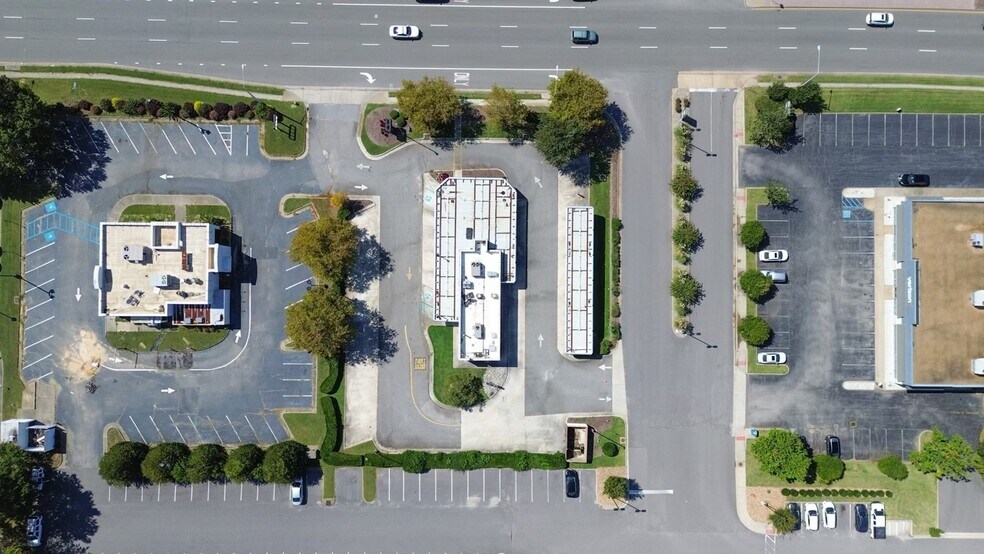 More Photos Of 1014 Independence Blvd, Virginia Beach Fast Food For Lease