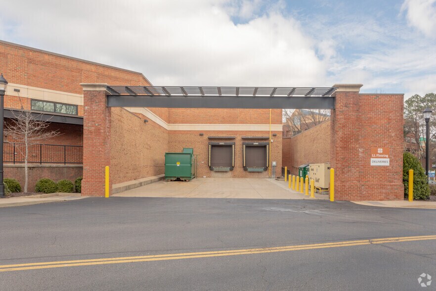 More Photos Of 4901 Bakers Mill Ln, Richmond Office For Lease