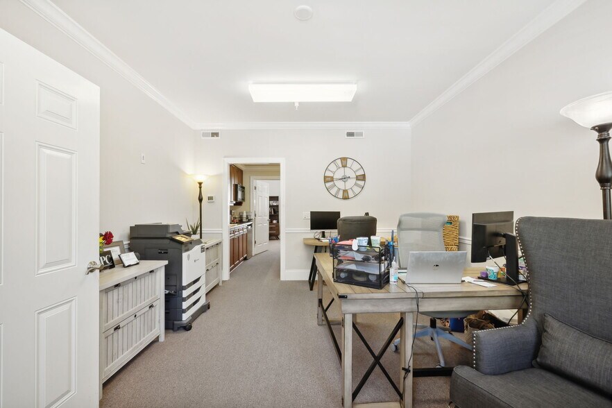 More Photos Of 321 Billingsly Ct, Franklin Office For Lease